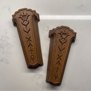 📜VINTAGE HOMCO WALL POCKET VASES- FAUX WOOD (SET OF 2)